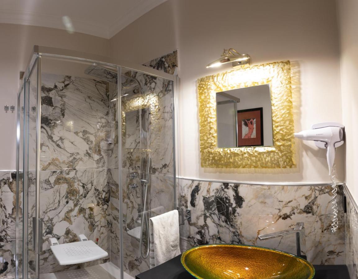 Domus Clelia Paestum Antica Luxury Rooms Екстер'єр фото
